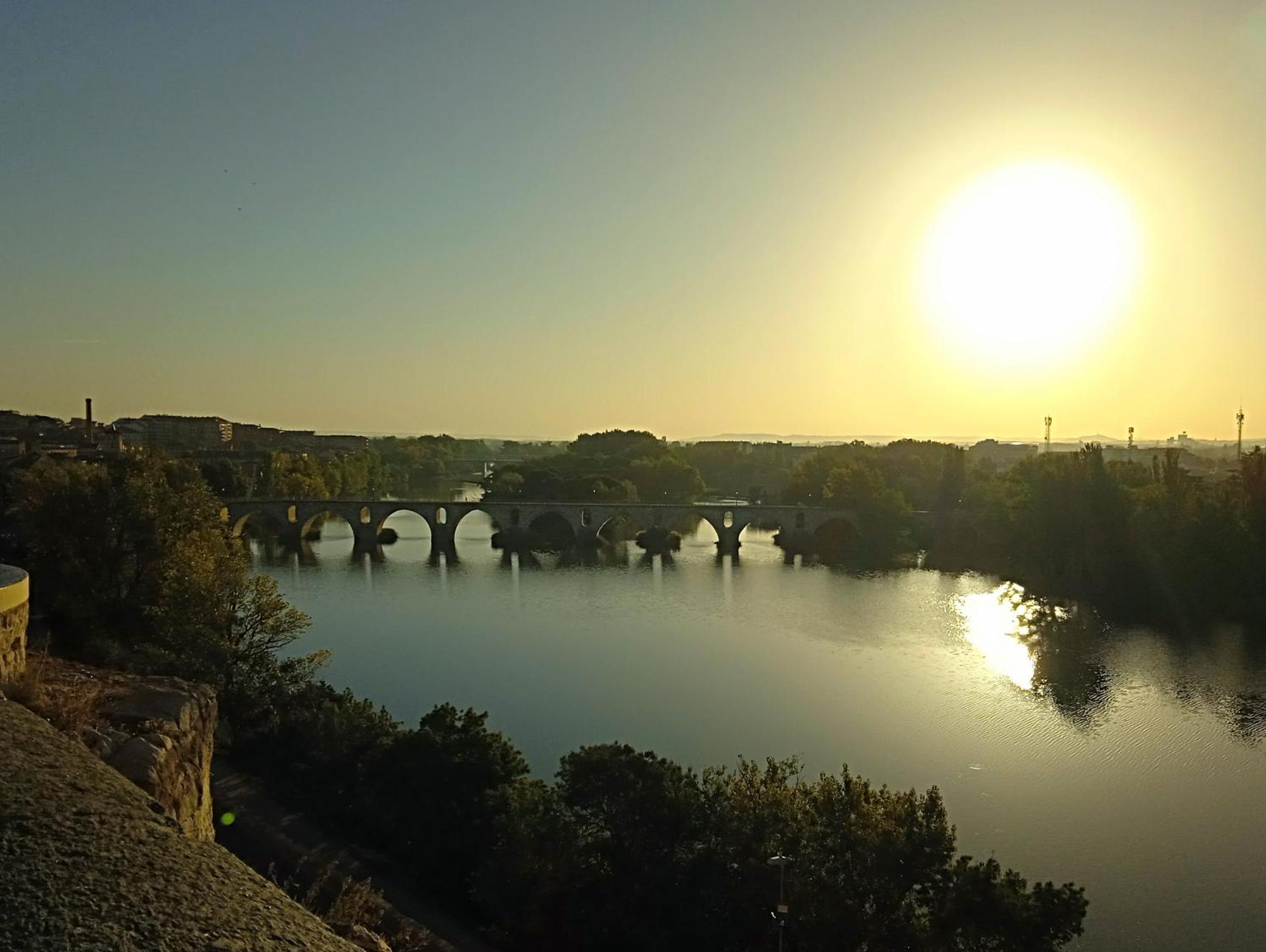 Mirador De Las Cigueenas 사모라 외부 사진